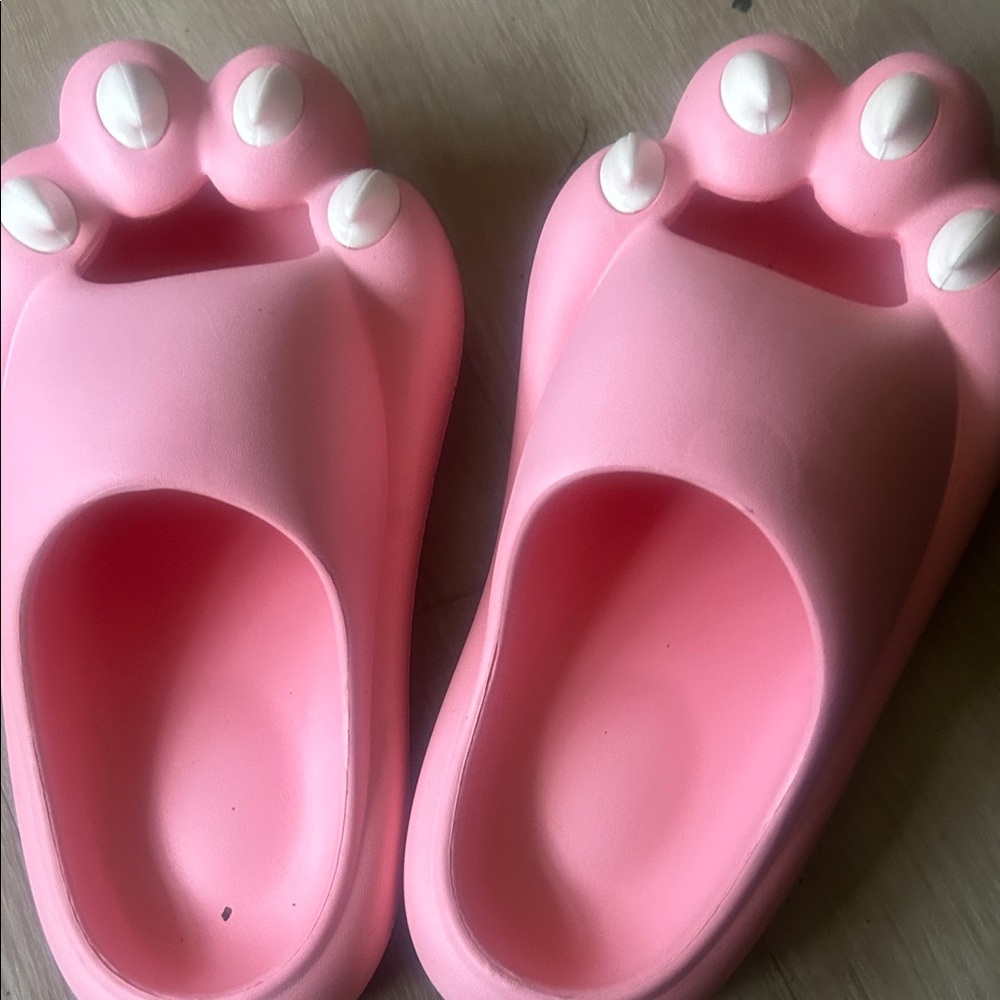 Cute Pink Paw Women's Slippers - Picture 4 of 6